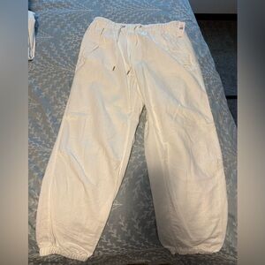 Women’s Gap Size L White Casual Pants
